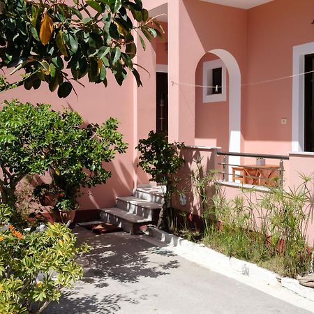 Mouzakitis Apartments 4 Arillas  Eksteriør bilde
