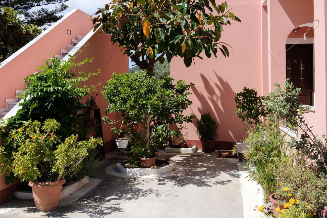 Mouzakitis Apartments 4 Arillas  Eksteriør bilde